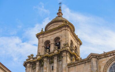 La Catedral de Ourense estrena la visita pública a su torre campanario