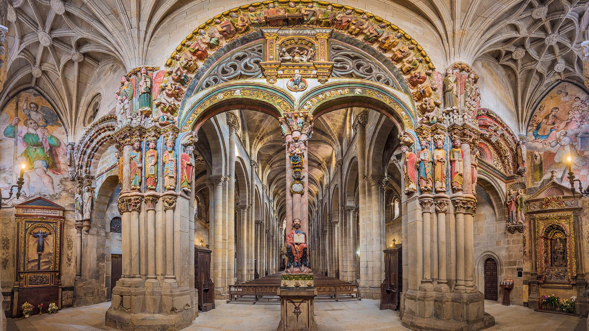 catedral de ourense - portico del paraiso