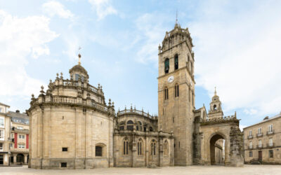 Maravillas de Lugo: una piscina bautismal en el exterior de la catedral