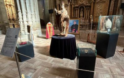 Nueva exposición en la Catedral de Astorga: “El obispo y sus insignias: historia y significado de un ministerio”